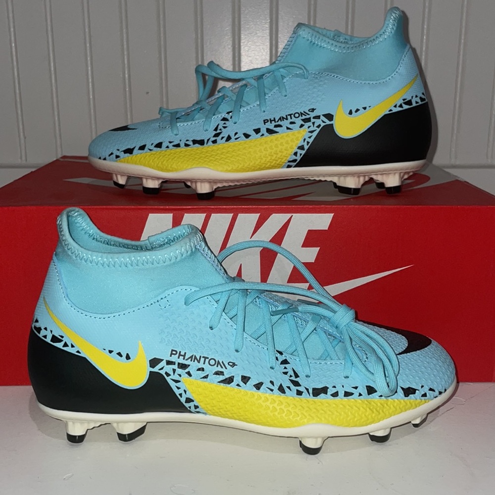 Nike Phantom Athletic Shoes - Light Blue, Yellow, Black - Picture 10 of 14